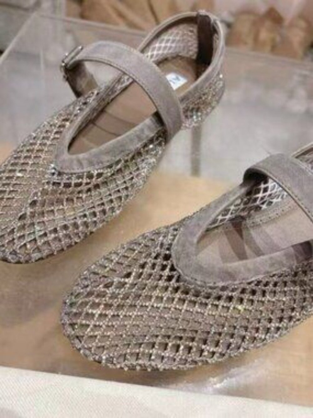 🍓🍓ALAÏA Crystal Mesh Mary Jane Flats🥑🥑 - Picture 5 of 5